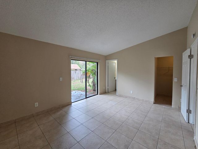 3774 Mil Race Court, Greenacres, FL 33463