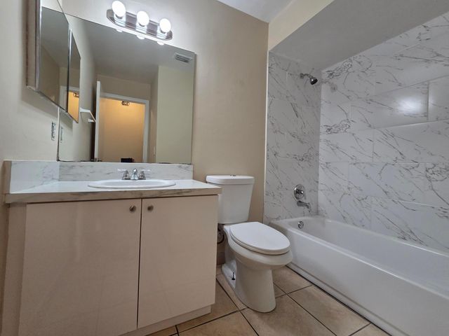 3774 Mil Race Court, Greenacres, FL 33463