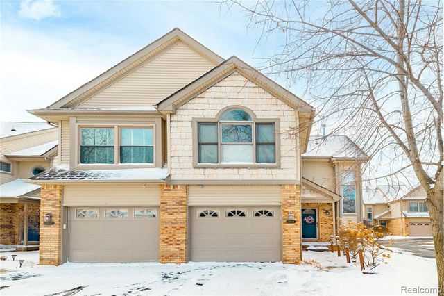 27824 Reo Road, Grosse Ile, MI 48138