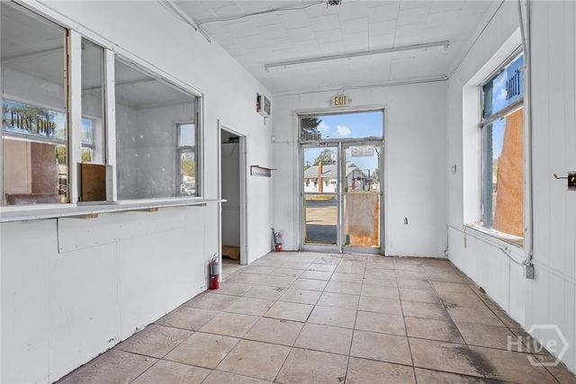 2203 Skidaway Road, Savannah, GA 31404