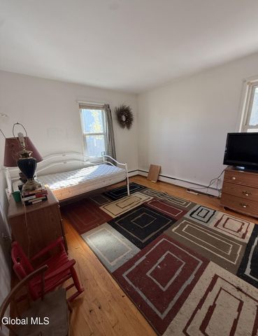 503 Swaggertown Road, Glenville, NY 12302