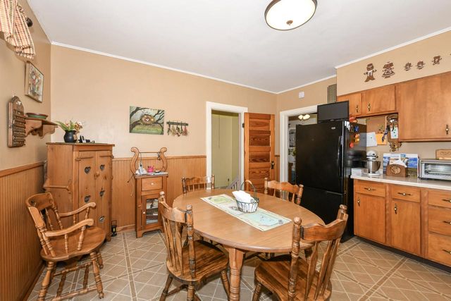 449 James STREET, Burlington, WI 53105