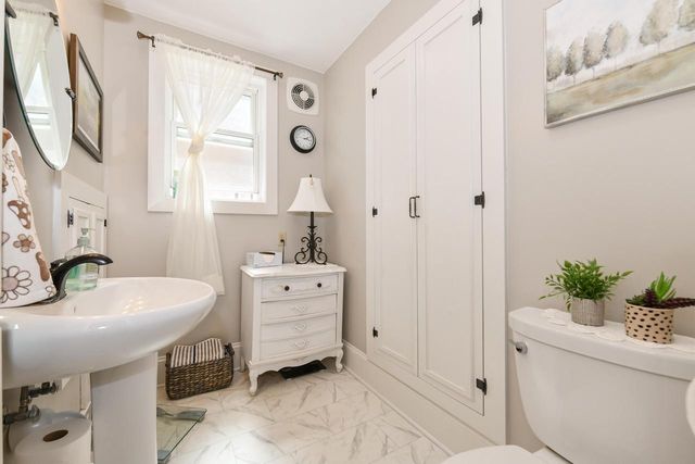 449 James STREET, Burlington, WI 53105