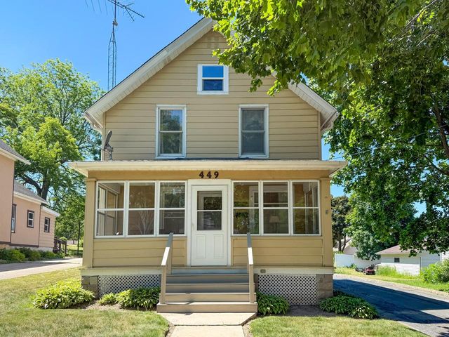 449 James STREET, Burlington, WI 53105