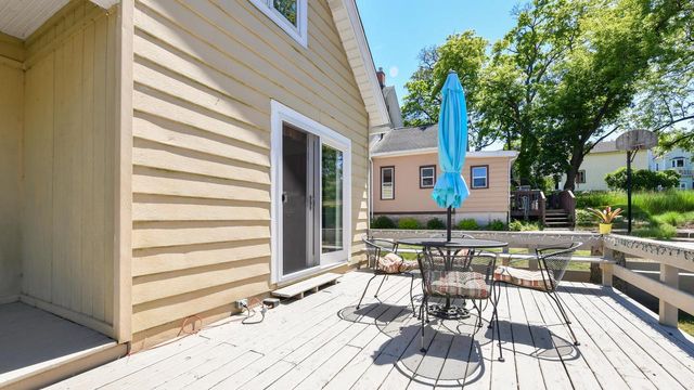 449 James STREET, Burlington, WI 53105