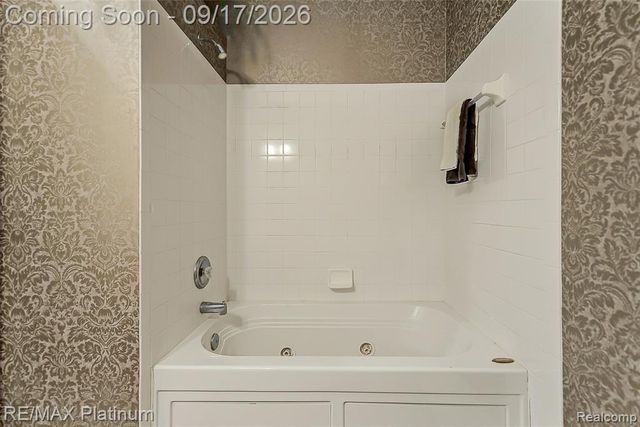4475 Quebec Lane, Brighton, MI 48116