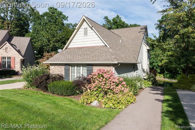 4475 Quebec Lane, Brighton, MI 48116