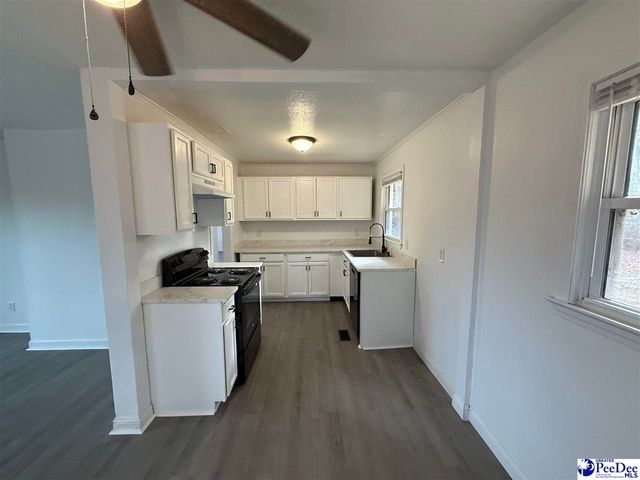 1723 Bloomfield Road, Cheraw, SC 29520