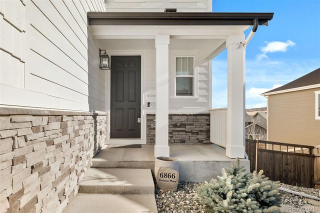 6866 Petunia Place, Castle Rock, CO 80108