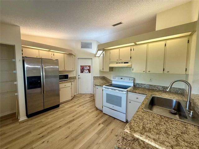 8287 SW 116TH ST STREET, Ocala, FL 34481