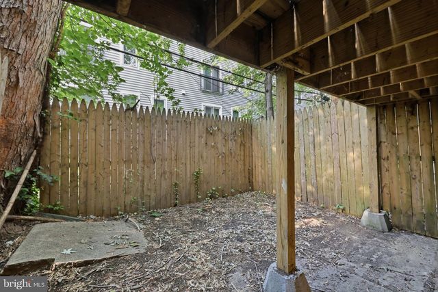 2047 E RITTENHOUSE ST, Philadelphia, PA 19138