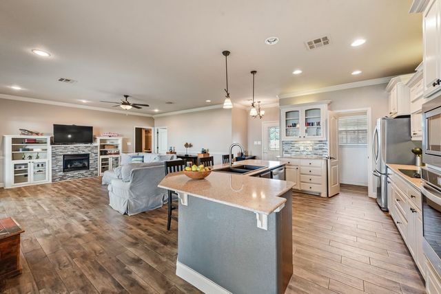 13026 Rudys Way, Streetman, TX 75859