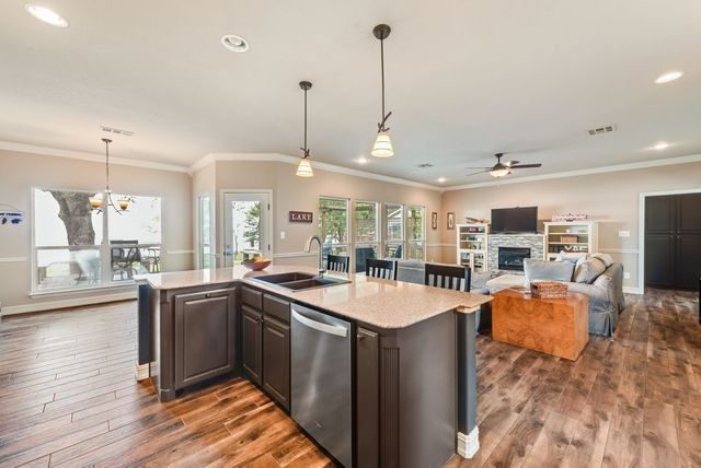 13026 Rudys Way, Streetman, TX 75859