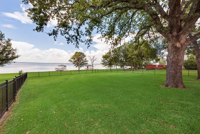 13026 Rudys Way, Streetman, TX 75859