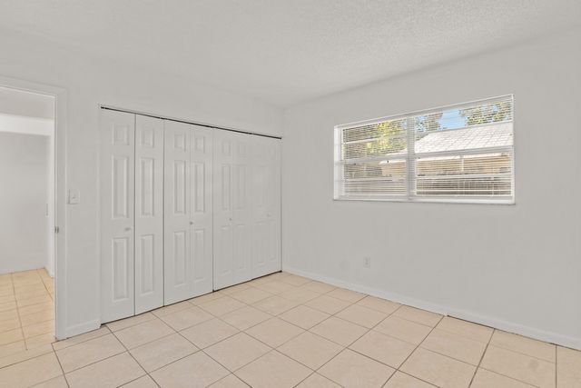 1546 43rd Avenue, Vero Beach, FL 32960