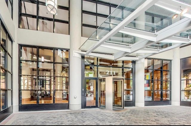 211 E Ohio Street 1003, Chicago, IL 60611