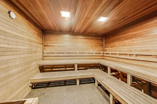 211 E Ohio Street 1003, Chicago, IL 60611