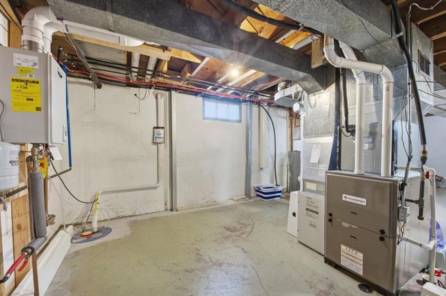 1501 10TH Street N, Fargo, ND 58102