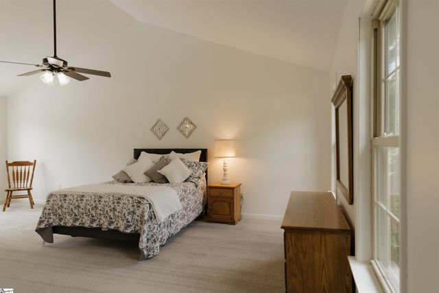 296 Nodine Road, Campobello, SC 29322