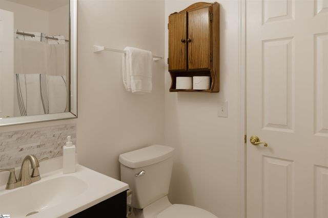 296 Nodine Road, Campobello, SC 29322