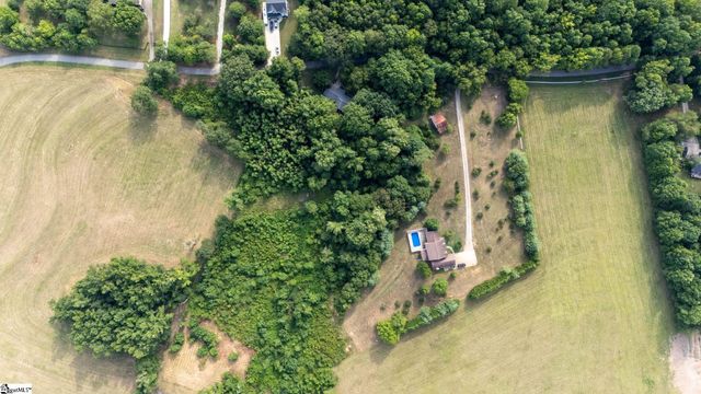 296 Nodine Road, Campobello, SC 29322