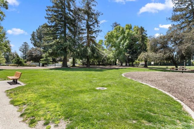1098 Barberry Terrace, Sunnyvale, CA 94086