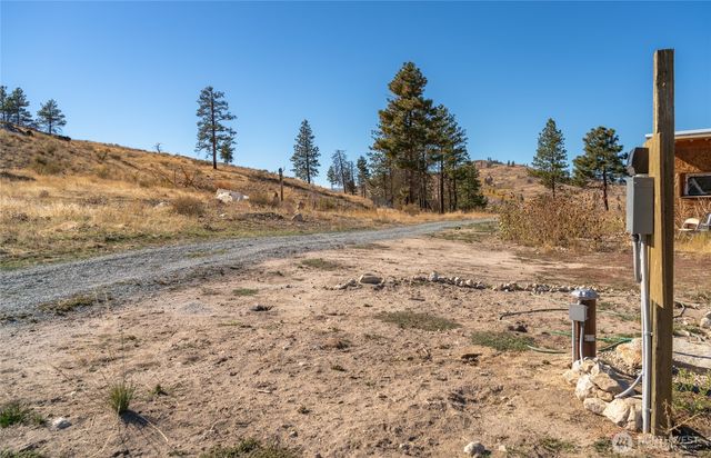 454 Harmony Heights, Brewster, WA 98812