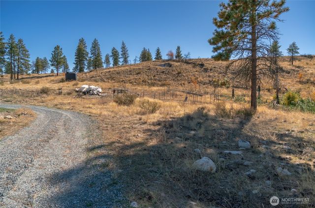 454 Harmony Heights, Brewster, WA 98812