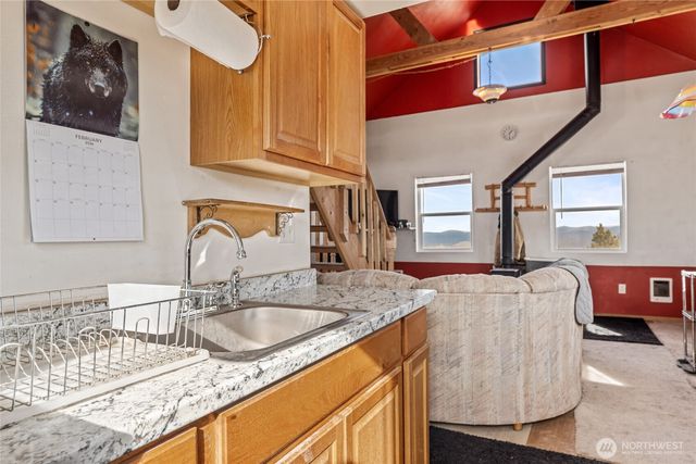 454 Harmony Heights, Brewster, WA 98812