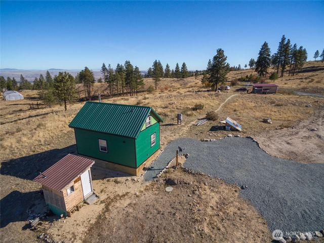 454 Harmony Heights, Brewster, WA 98812