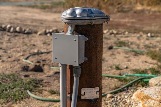 454 Harmony Heights, Brewster, WA 98812