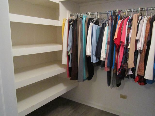 105 E 13th St, Larose, LA 70373