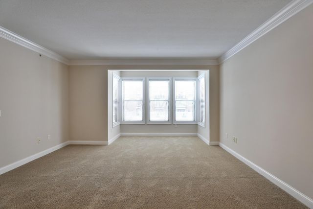 960 Perry Street, 207, Columbus, OH 43215