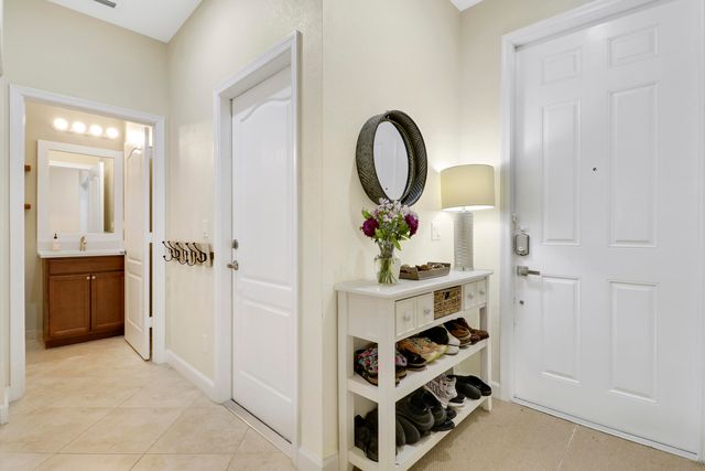 9504 SW Merlin Court, Stuart, FL 34997