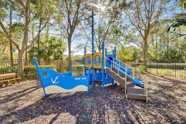 9504 SW Merlin Court, Stuart, FL 34997