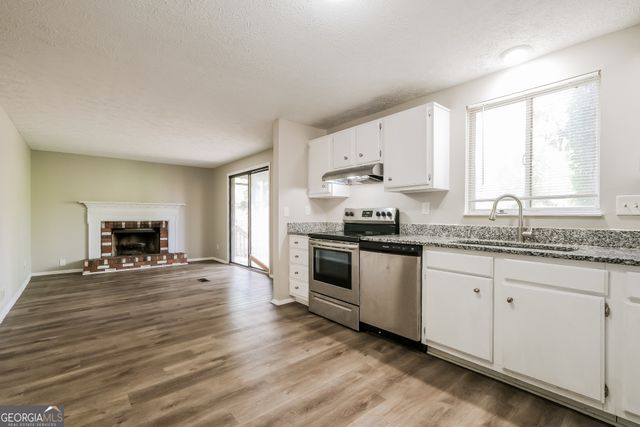 5200 Martins Crossing Road, Stone Mountain, GA 30088