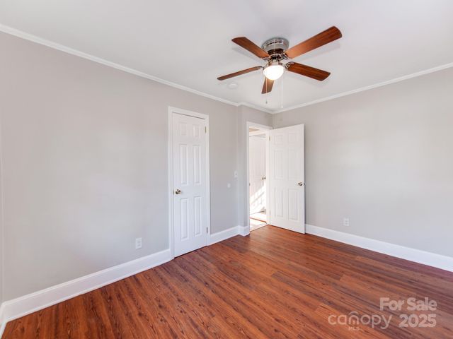 3918 Tipperary Place, Charlotte, NC 28215