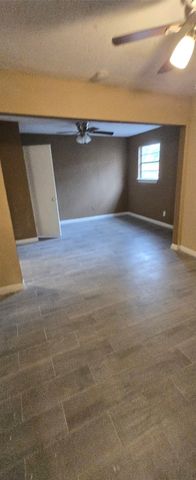 1702 Pisces Street, Grand Prairie, TX 75051