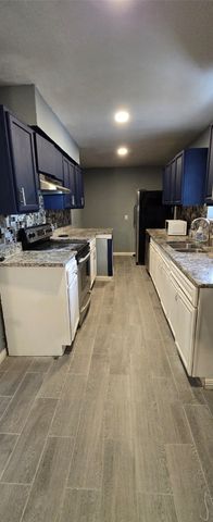 1702 Pisces Street, Grand Prairie, TX 75051