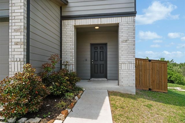 925 Yellow Ribbon CV, Jarrell, TX 76537