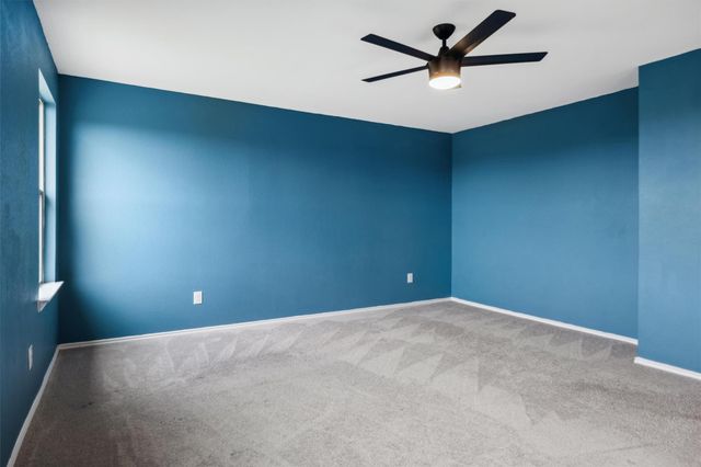 925 Yellow Ribbon CV, Jarrell, TX 76537