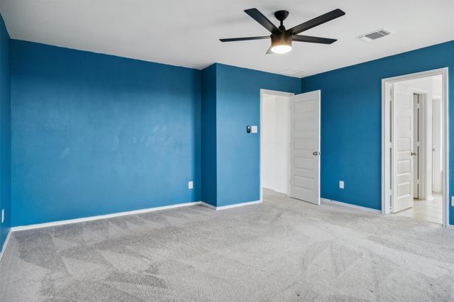 925 Yellow Ribbon CV, Jarrell, TX 76537