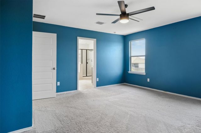 925 Yellow Ribbon CV, Jarrell, TX 76537