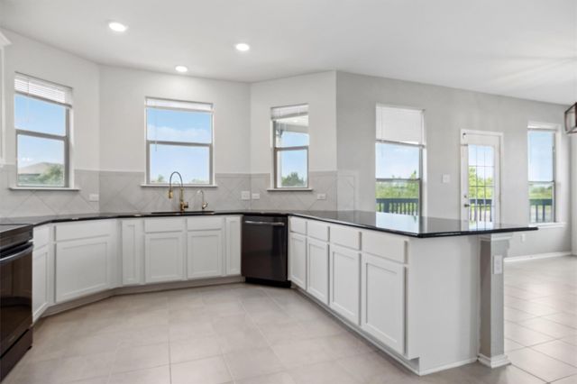 925 Yellow Ribbon CV, Jarrell, TX 76537