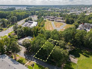 378 Lockheed SE Avenue, Marietta, GA 30060