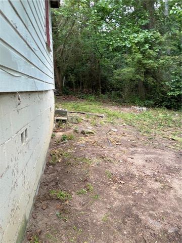 1091 Adcock Circle, Conyers, GA 30012