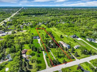 2901 W Forest Hill AVENUE, Franklin, WI 53132