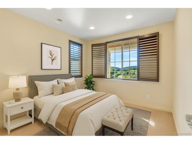 4415 Echo Ct, Larkspur, CO 80118