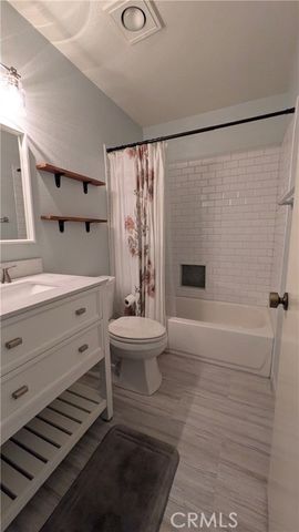 1637 English, Corona, CA 92879