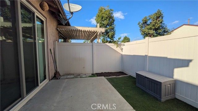 1637 English, Corona, CA 92879